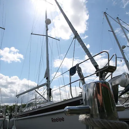 Werft & * لوترباخ